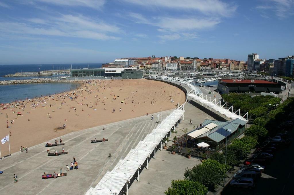 Primera Linea Playa+Parking Gratis Хихон Екстериор снимка